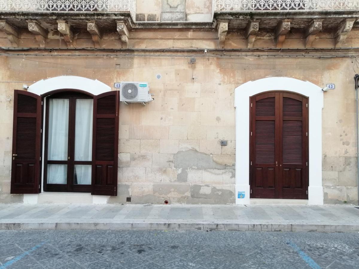 Garibaldi Maison De Charme Avola Exterior foto